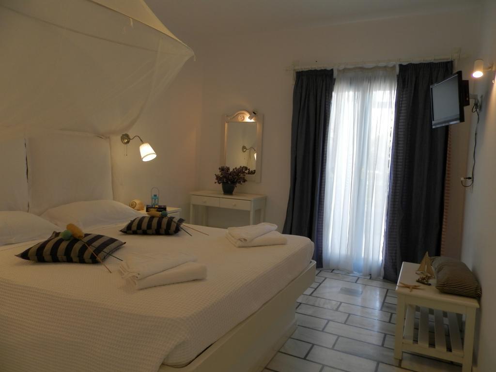 Nissiotiko Studios & Apartments Дриос Екстериор снимка